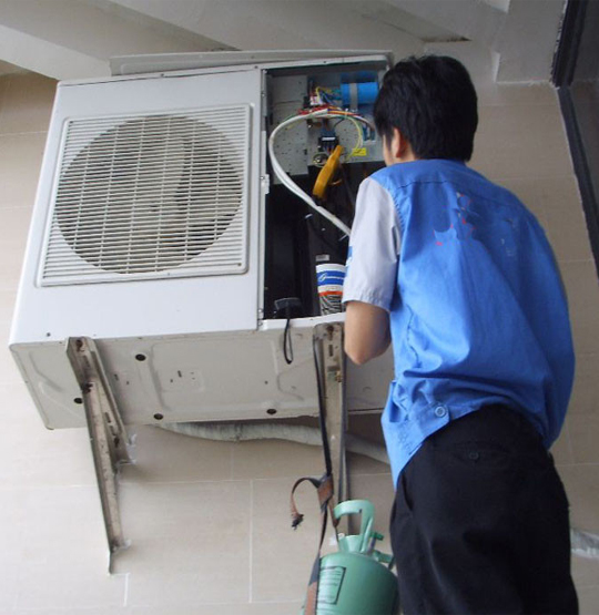 宝兴空调开机无反应维修